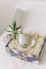 Sacred Ambiance - Honey Tobacco + Orange Gift Set - Scented Candle & Room Spray